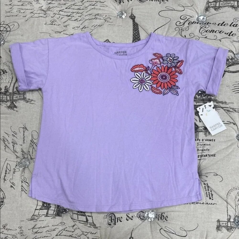 Harper Canyon Girls Floral Embroidery Tee